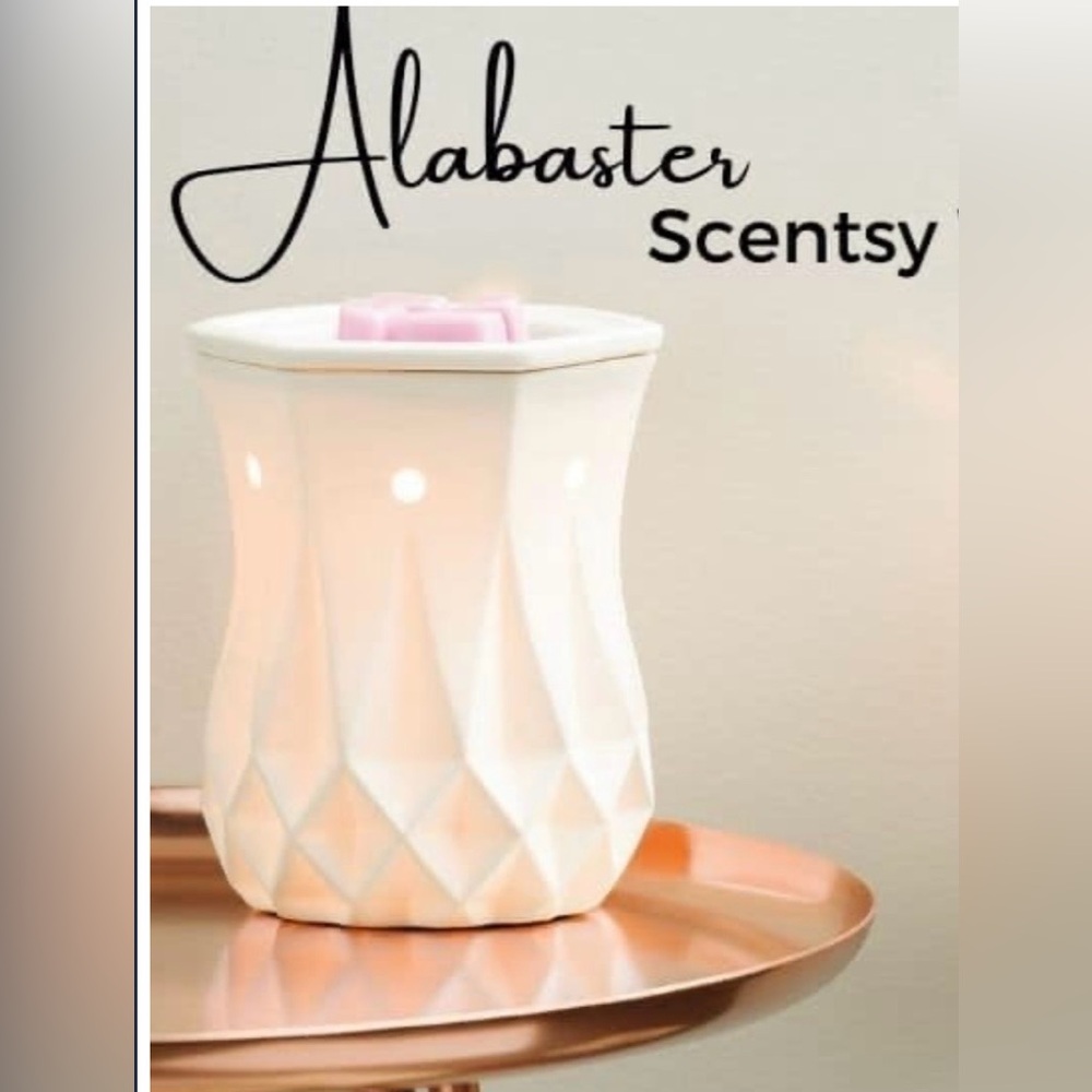 New Scentsy Alabaster Ceramic Warmer White